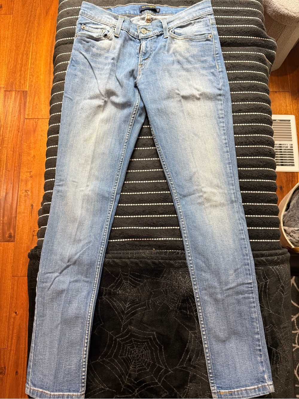 Levi jeans